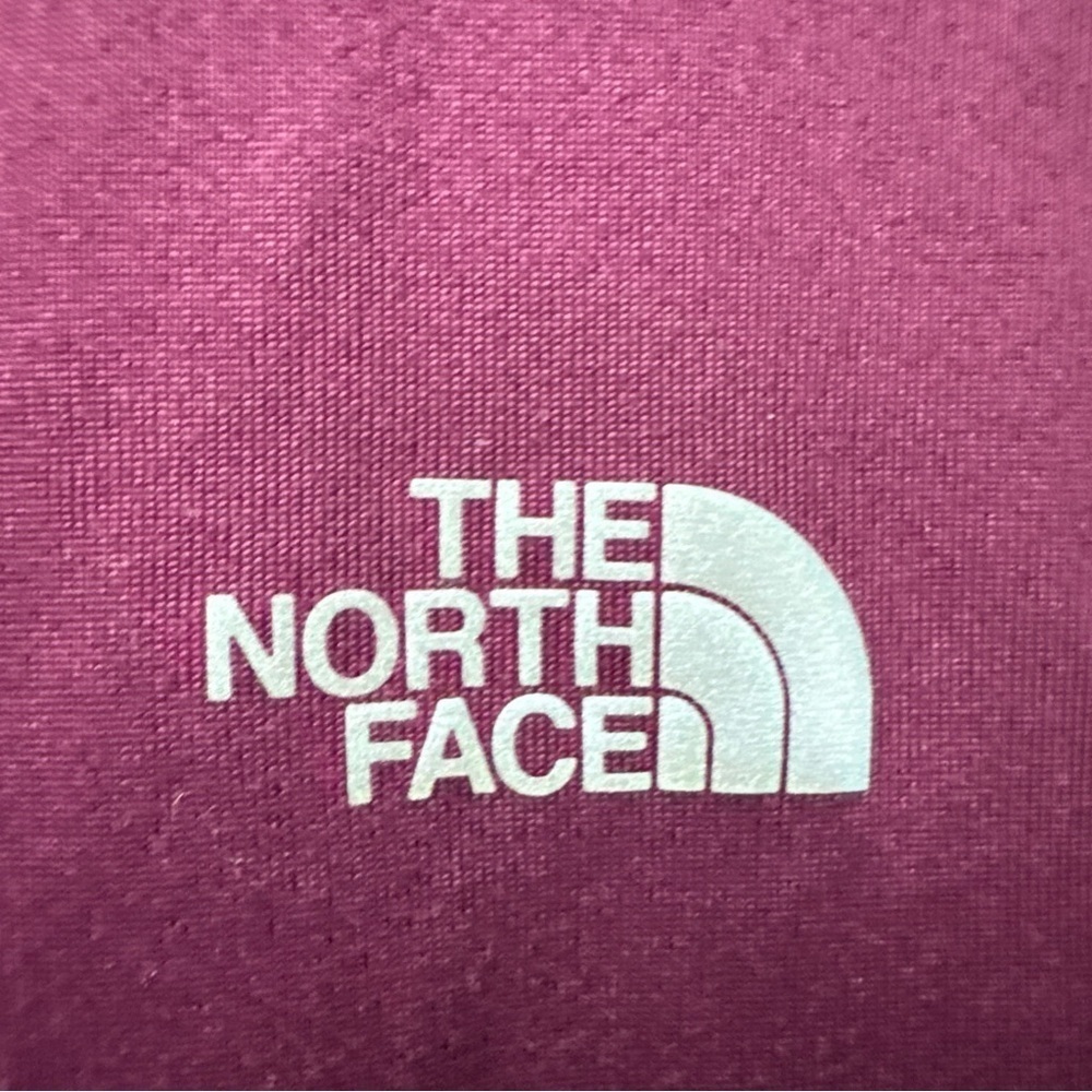 The North Face Mens SMALL Elevation 1/4 Zip Maroon Lightweight LS Pullover Shirt - Picture 3 of 8